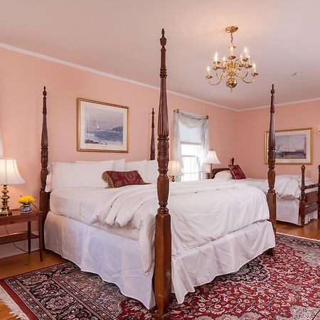 Kennebec Inn Бат Екстериор снимка