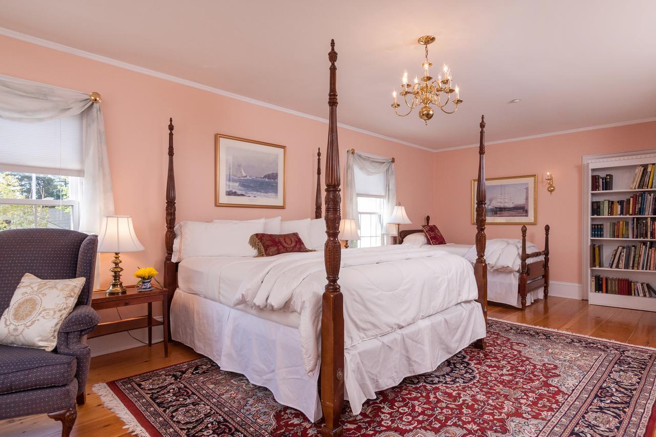 Kennebec Inn Бат Екстериор снимка
